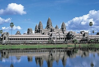 29歳で年収1億円&著書37万部になった、世界を旅するヒマリッチ社長川島和正の日記-アンコールワット,カンボジア