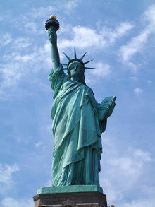 ２９歳で年収１億円＆著書３７万部、毎月１カ国旅行中のヒマリッチ社長、川島和正の日記-自由の女神