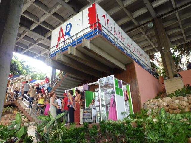 アフィリエイトで１億円以上を稼いだ、毎月１カ国旅行中のヒマリッチ社長、川島和正の日記-キューバ・ハバナ6-23
