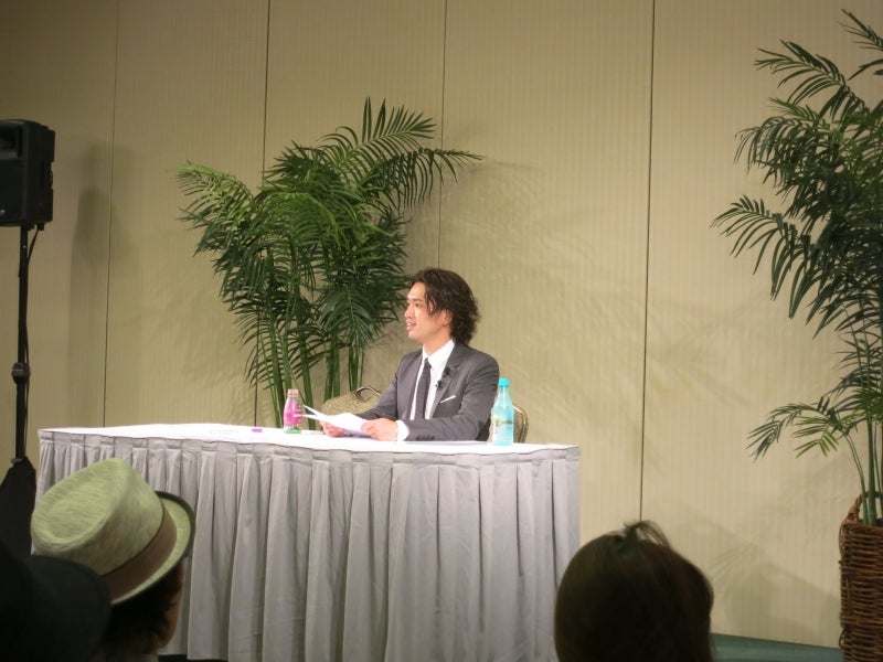 世界を旅する年収1億円ブロガー 川島和正オフィシャルブログ Powered by Ameba-Hawaii5-4