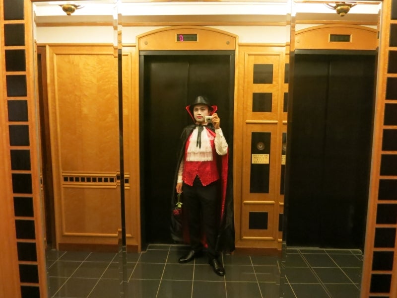 世界を旅する年収１億円ブロガー　川島和正オフィシャルブログ　Powered by Ameba-Halloween1-1