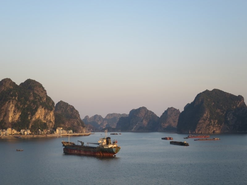 世界を旅する年収１億円ブロガー　川島和正オフィシャルブログ　Powered by Ameba-HaLongBay11