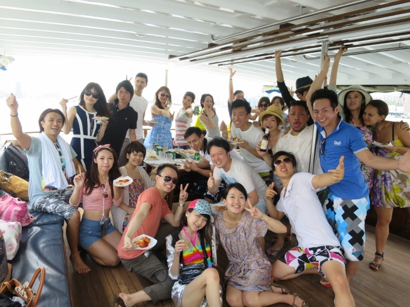 HongKongCruiseParty4
