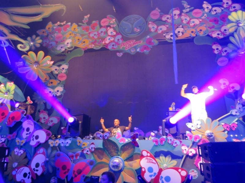 Tomorrowland3-4