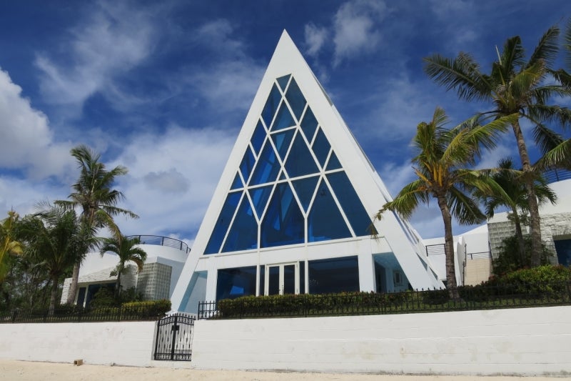 Guam2-8