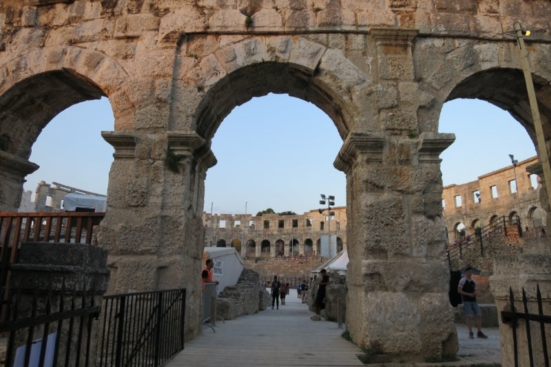 Pula2-3