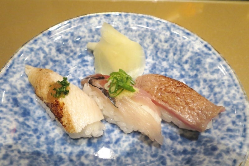 なだ万香港2