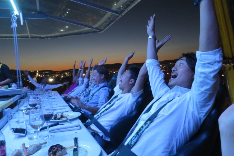 DinnerInTheSky7