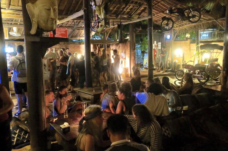 Laos5-10