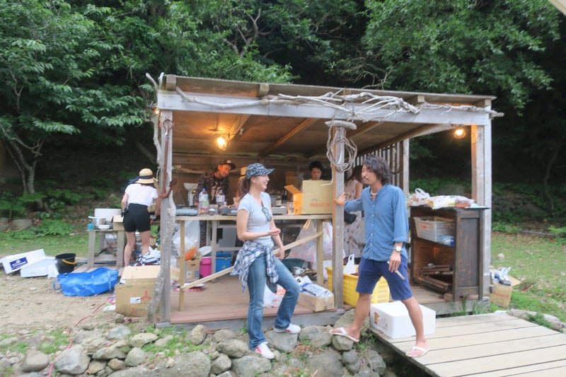 キャンプ18