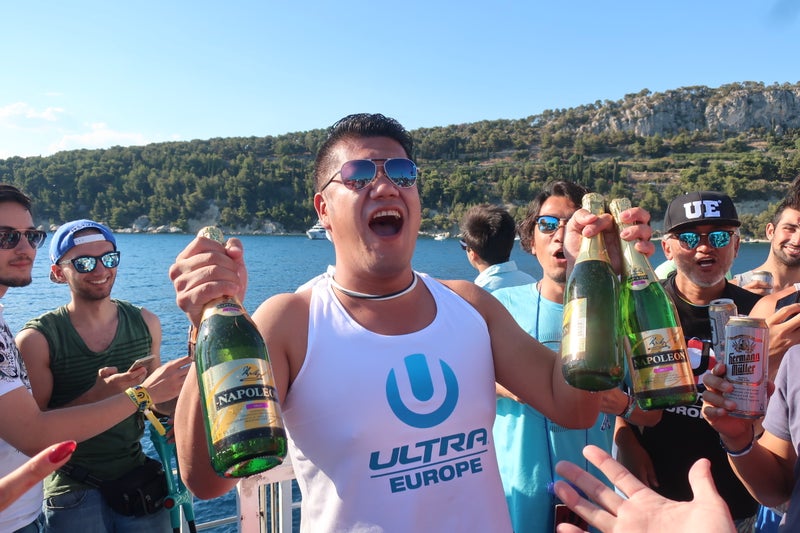 BOATPARTY4