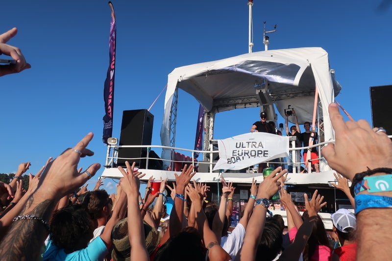 BOATPARTY6