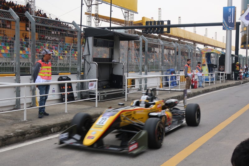 Macau3-16