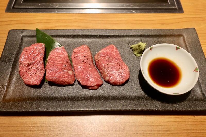 肉9