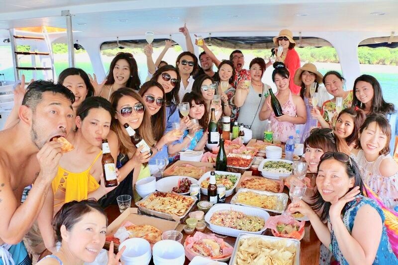 BoatParty9