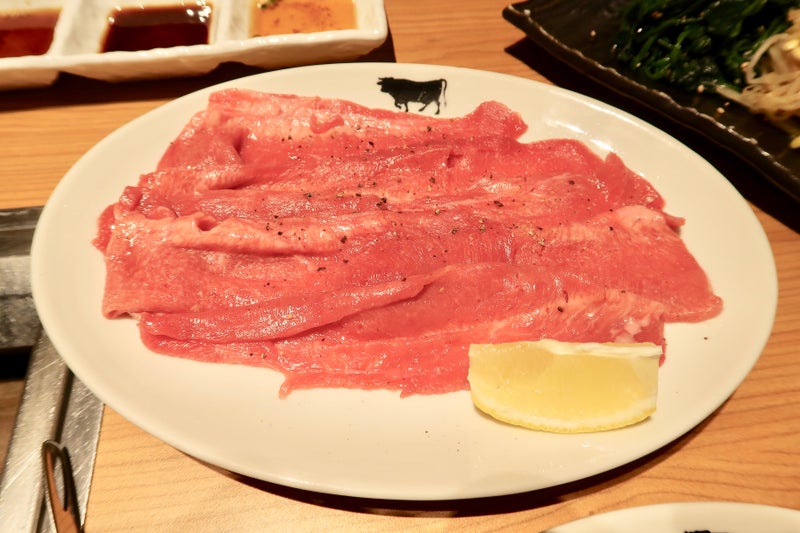 肉3